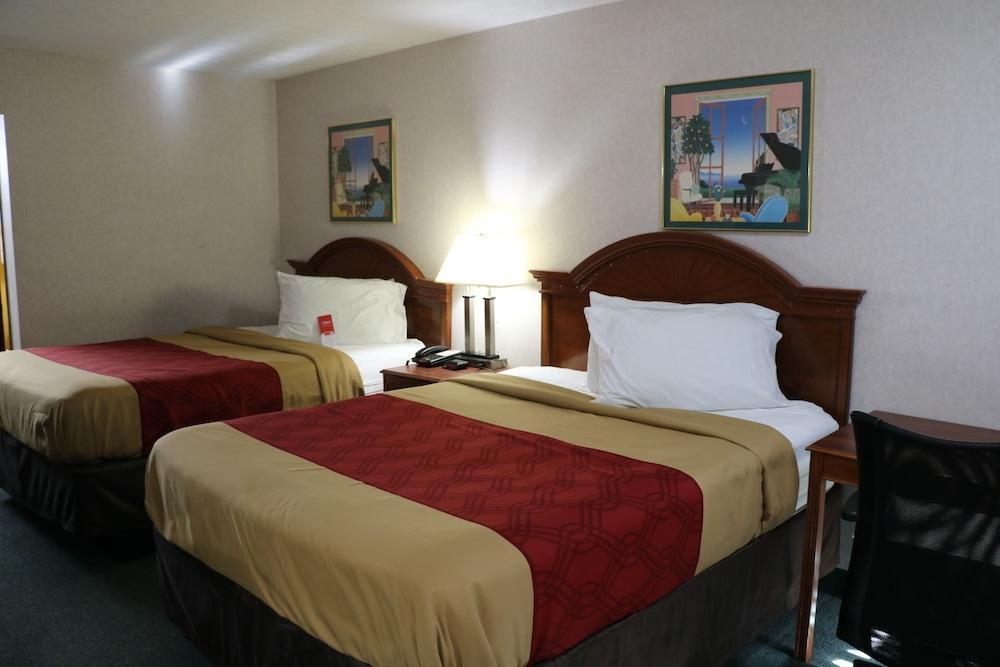 Red Roof Inn Walton - Richwood Eksteriør billede
